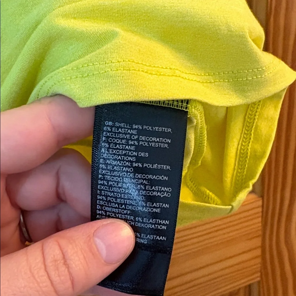 ⭐️The North Face Size Medium Green Twist Back Activewear Top - Picture 6 of 7